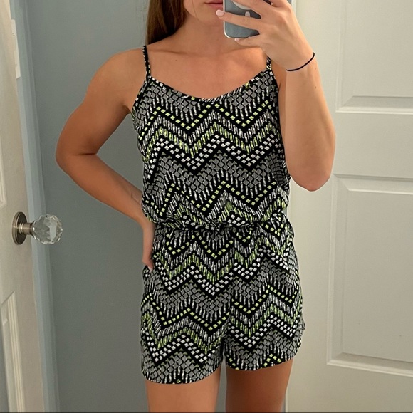 Romeo & Juliet Aztec Romper - Picture 6 of 6